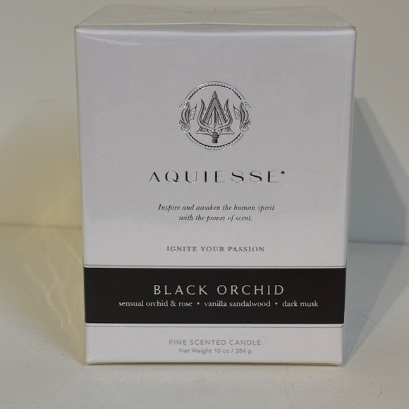 Aquiesse Black Orchid 10oz Candle - Picture 2 of 2